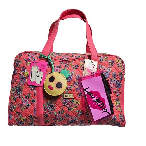 betsey johnson heart weekender duffel travel tote bags NEW Betsey Johnson Rainbow Hearts Weekender Bag Luggage Tote Duffle  Beautiful
