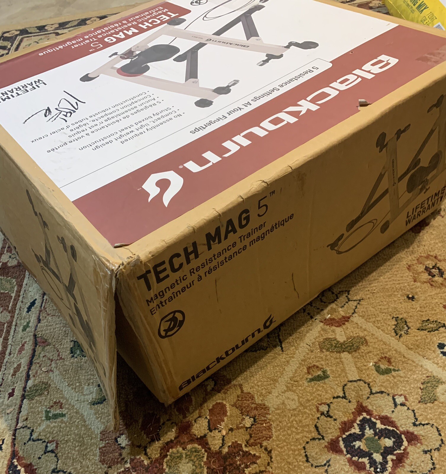 Blackburn Cycle Tech Mag 5 Bike Trainer Indoor Bicycling Black/White NEW Open Bo