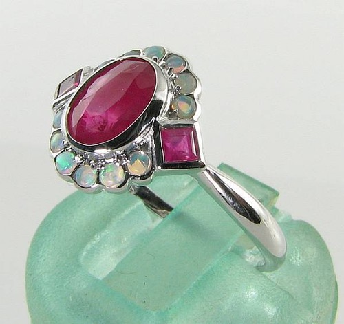 9k 9CT WHITE GOLD RUBY OPAL ART DECO INS CLUSTER RING FREE RESIZE - Picture 3 of 5