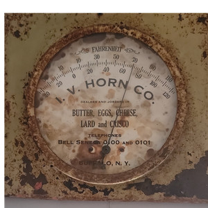 I. V. Horn Co.  Thermometer  Buffalo NY