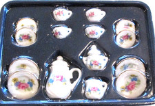 Miniature 1:12 - 17 Piece Porcelain Pink Floral Tea Set - NIP 152