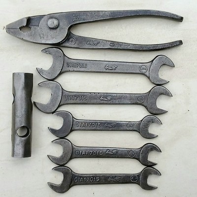 Oldtimer Ford Enfo,TW,Oldtimer Werkzeugsatz Werkzeuge. Made In England. ×7.