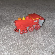 Maxim 2001 Little Engine That Could Wooden Georgia Happy Engine Magnetic Train