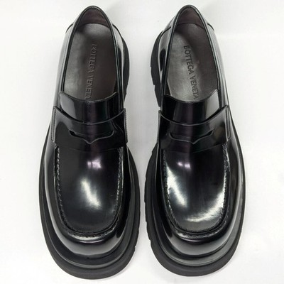 Bottega Veneta Men display picture 1