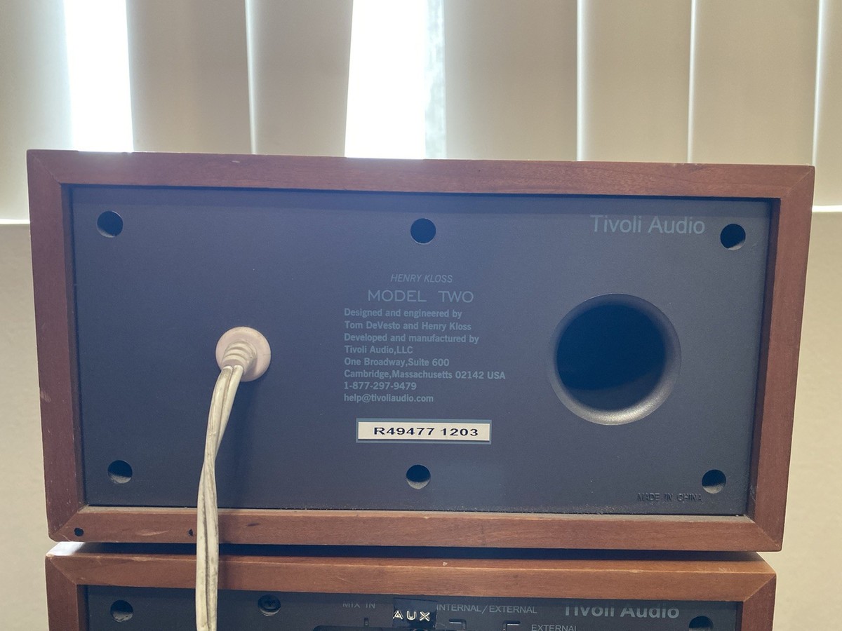 Tivoli Audio Model Two Walnut Case AM/FM Radio Speaker w