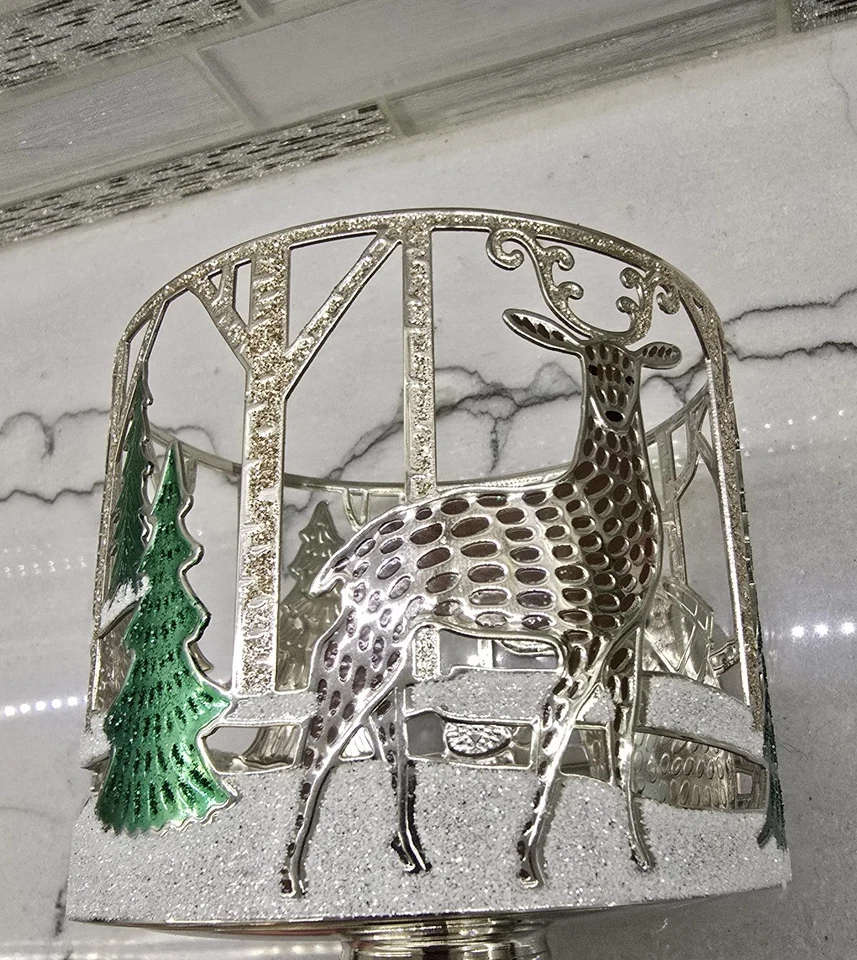 Candelabro Bath & Body Works mediano plateado animal Navidad árboles de vacaciones Foto 4 de 4