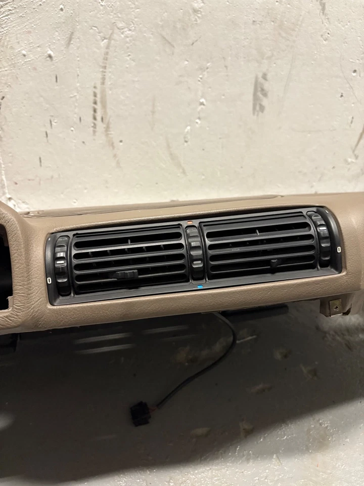 OEM BMW E34 5 Series Dashboard Tan Brown 1992 535i 525i 530i Dash Panel - Image 2 of 4