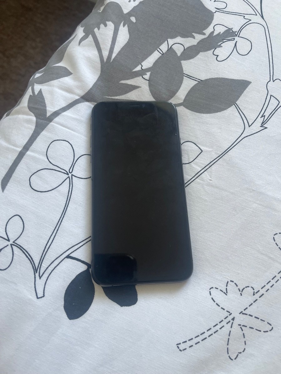 Apple iPhone XS - 64GB - Space Grey (Unlocked) A2097 (GSM