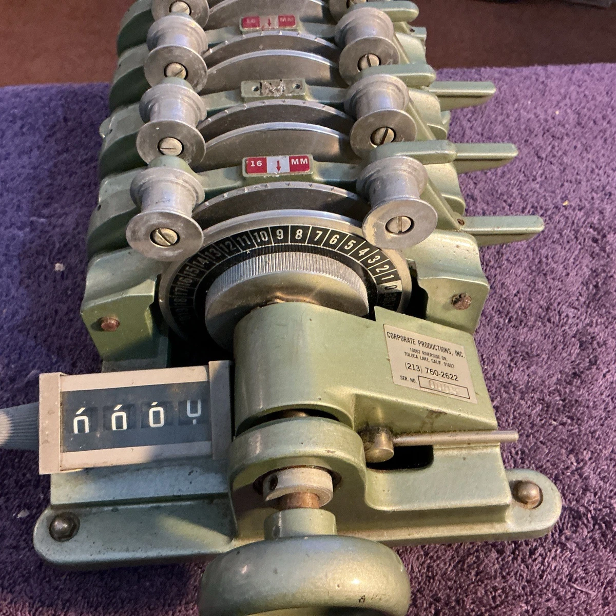 Rare Moviola model D /Visionneuse cinema 35mm/110 v/sérial No 2217