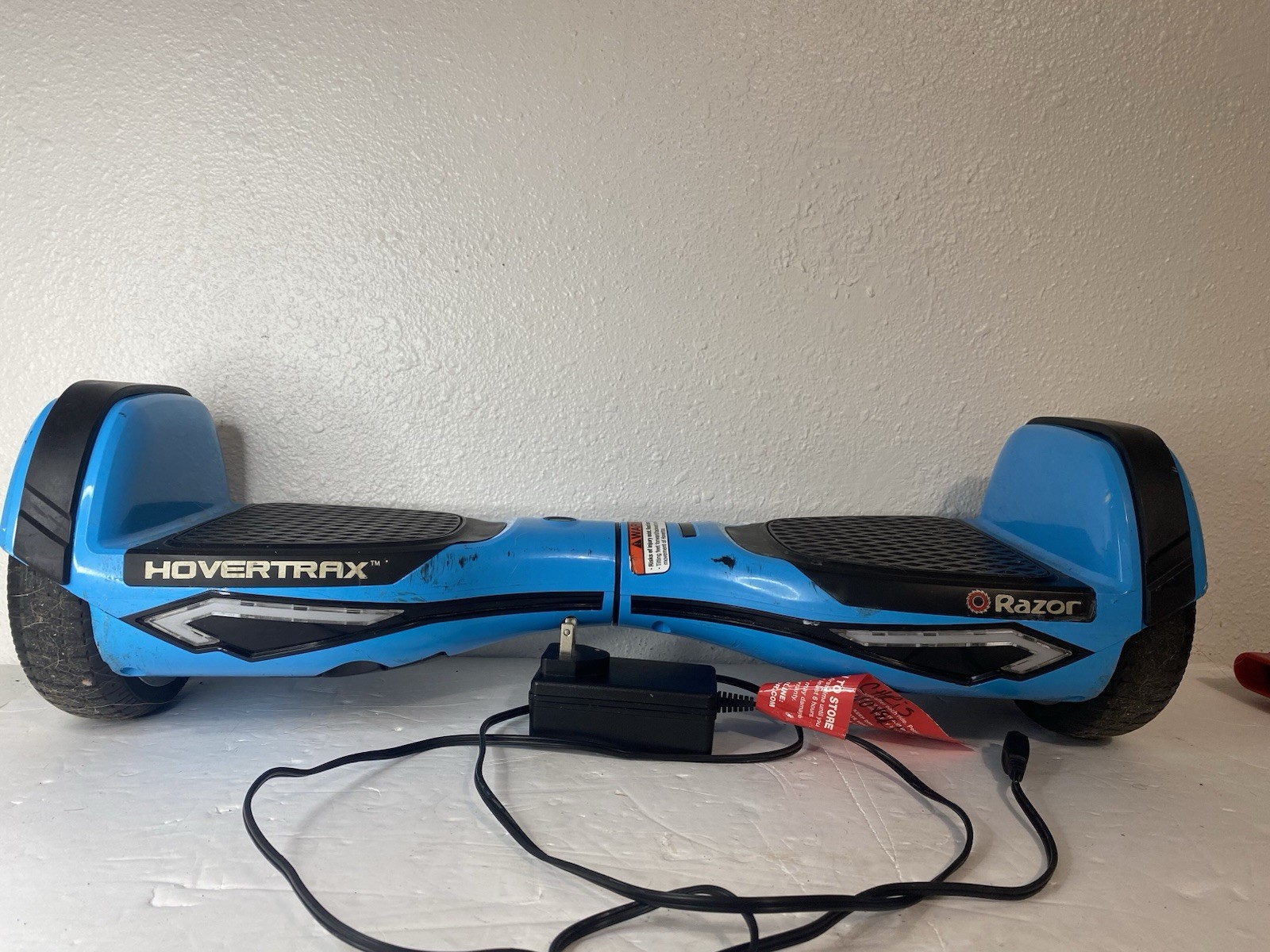 Hovertrax 2.0 Blue W/ Charger Used Holds Charge Working