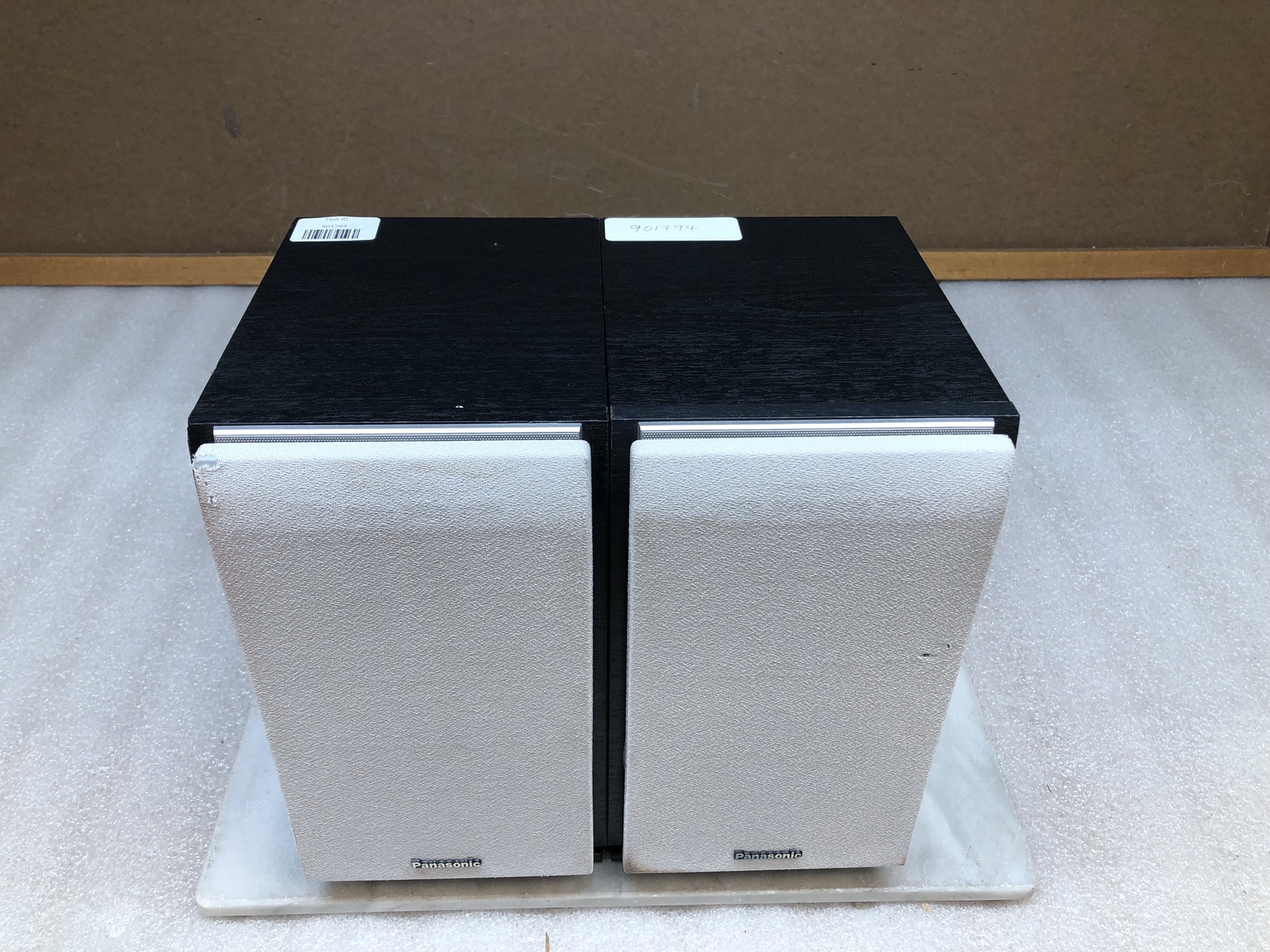 Panasonic SB-PM31 Compact Stereo Bookshelf Speaker Pair with Speaker Wires