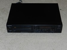 Sony CDP-550 Single Disc Classic Compact Disc SERVICED CLEAN MADE IN JAPAN