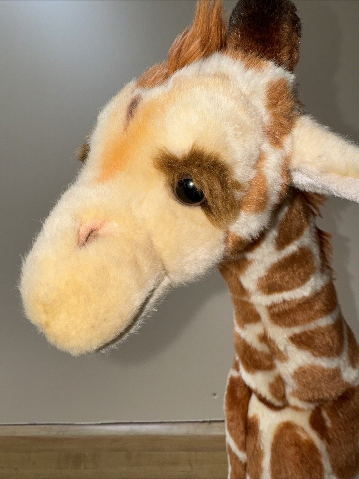 Toys R Us Geoffrey Jeffrey Giraffe 18" Plush 2002 Toys R Us Collectible