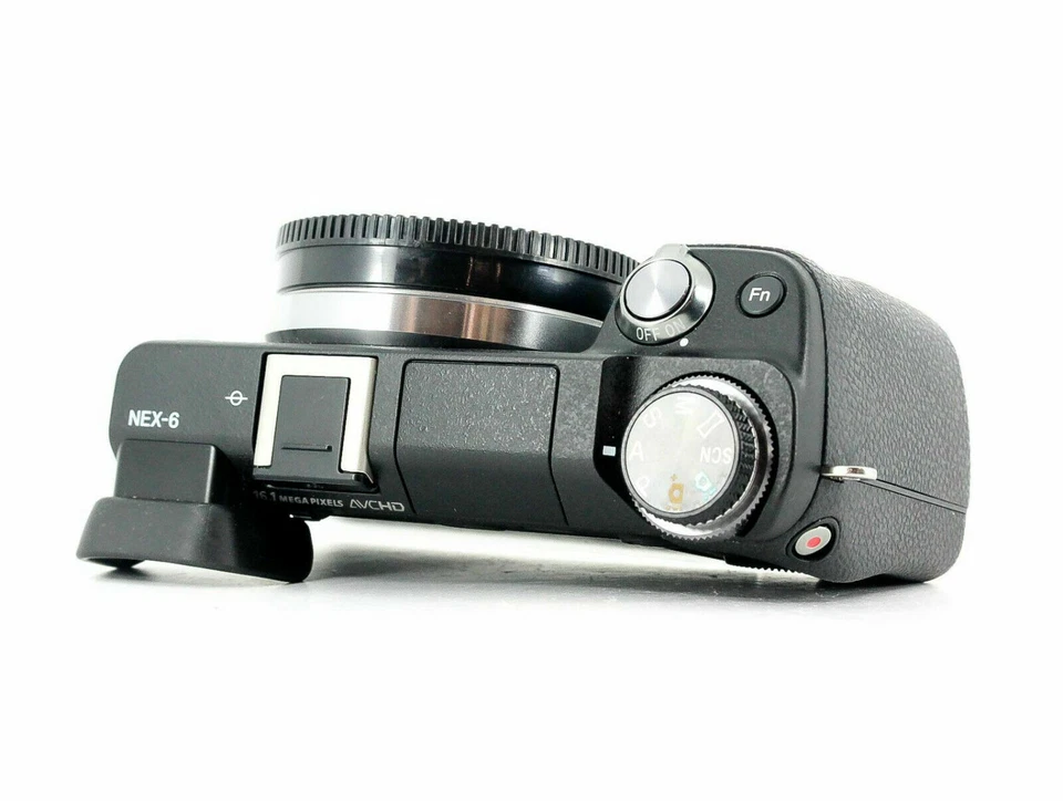 Sony NEX-6, photo 3 of 4