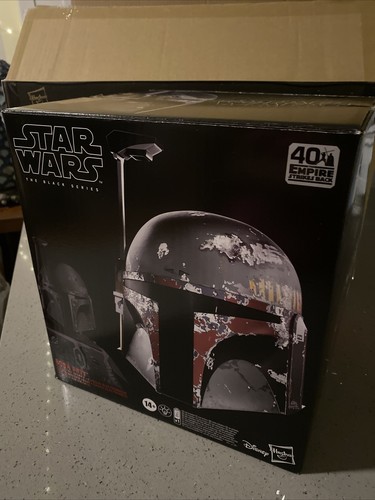 Hasbro Star Wars The Black Series Boba Fett Premium Electronic Helmet Brand New