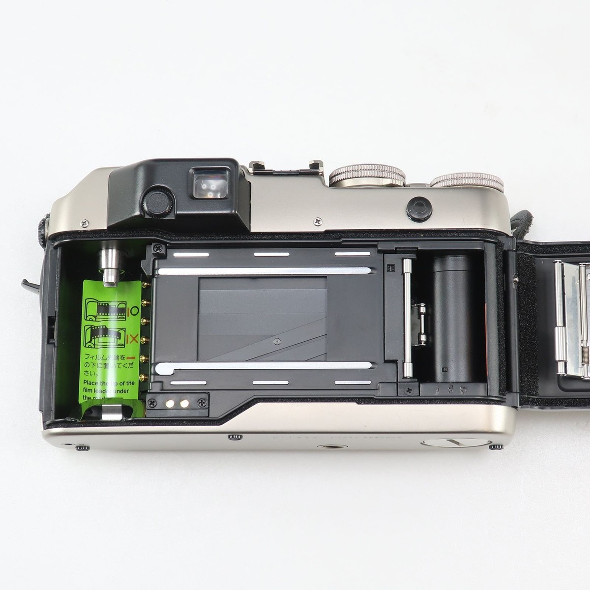 フィルムカメラ CONTAX G1 Planar 45mm F2 Sonnar 90mm CONTAX G1 Film Camera + 45mm F2 Planar T + 90mm F2.8 Sonnar T