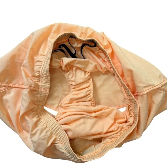 Nike Dri Fit Running Shorts Women's Size Large Orange Yellow Zipper Pocket - Image 4 of 4