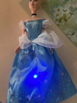 2004 Disney Princess Twinkle Lights Cinderella WORKS + mixed lot clothes+ access
