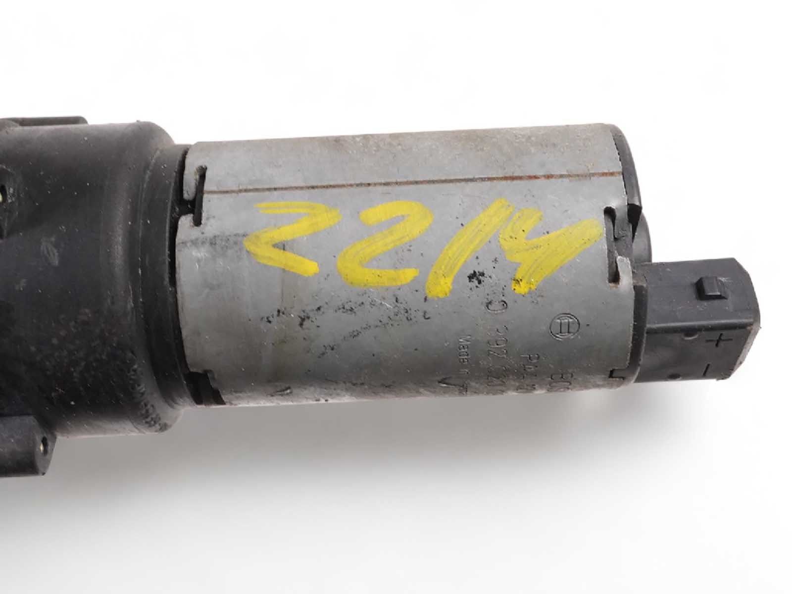 Maserati Quattroporte 2004-2012 Right Auxiliary water pump P/N 392020034