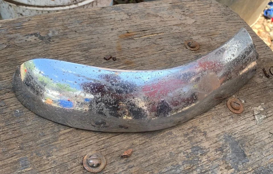 1951 BUICK SUPER GRILL EXTENSION RH - Image 2 of 4