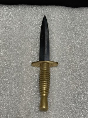 Vintage Dagger w/ Brass Grip Made in Pakistan 7.5 