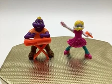 Vintage Chuck E Cheese Helen Henny Mr Munch Playing Keyboard PVC Pencil Figure