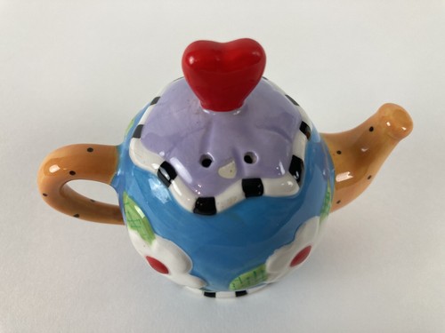 Vintage 1999 Warner Brothers Tweety's Tea Party Salt & Pepper Shakers - Picture 12 of 20