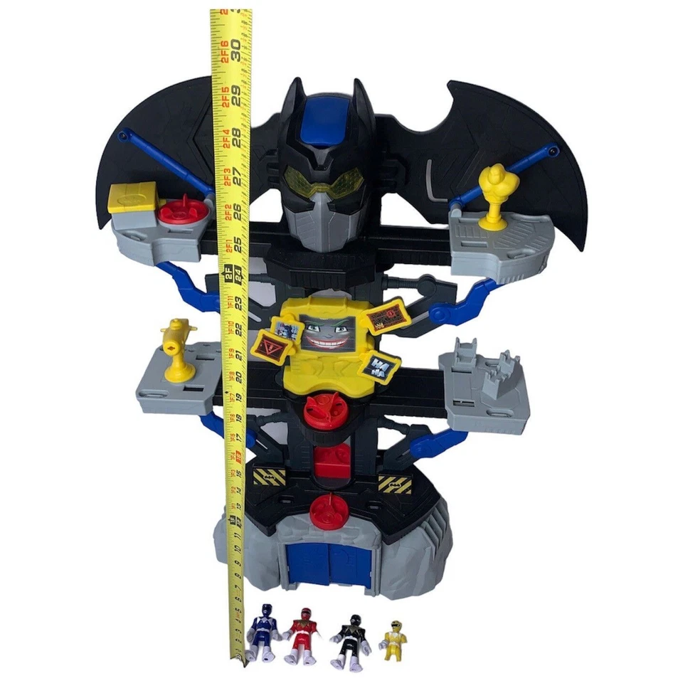 Playset 2014 Mattel Imaginext DC Super Friends Transforming Batcave, 4 Rangers - Image 3 of 4