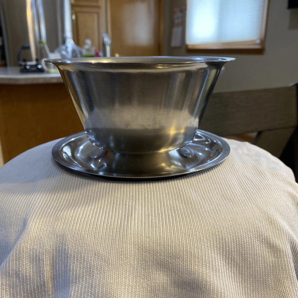 Serving dish, made in Denmark Stainless Steel 18/8 Gravy Sauce Bowl Saucer - Image 2 of 4