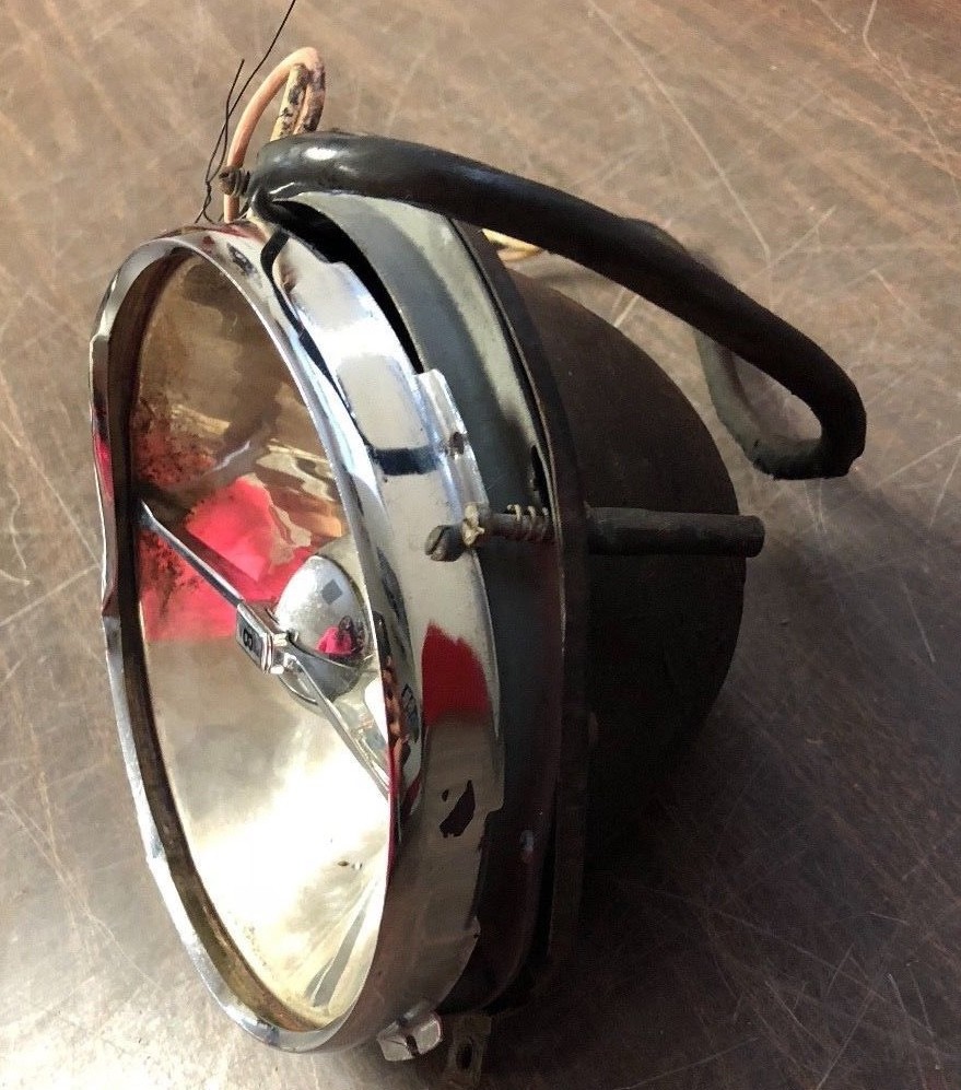VINTAGE 1950'S 1960'S? BENTLEY HEADLIGHT LAMP BUCKET ASSEMBLY ORIGINAL LUCAS 