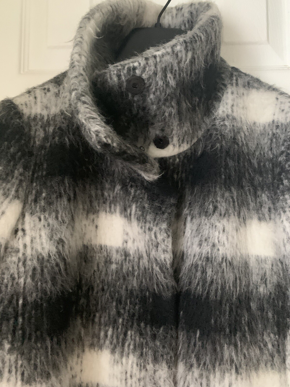 Picture 2 of 5