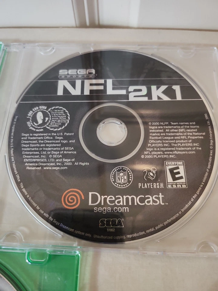 Sega Dreamcast Sports Lot Disc Only Untested - NFL 2K1, NBA 2K & WS Baseball 2K2 - Image 3 of 4