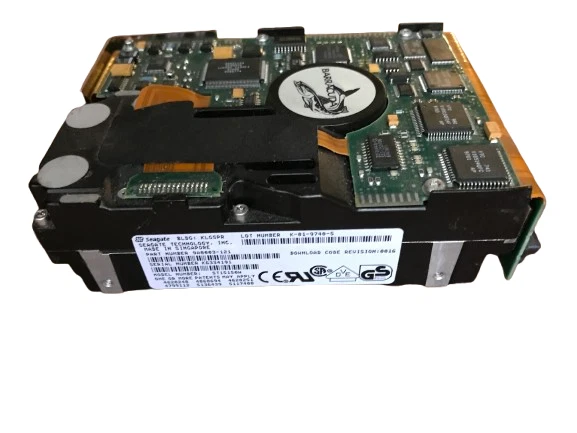 Seagate Barracuda 4.2GB Wide SCSI-2, 68-Pin Internal Hard Drive / ST15150W - Image 2 of 4