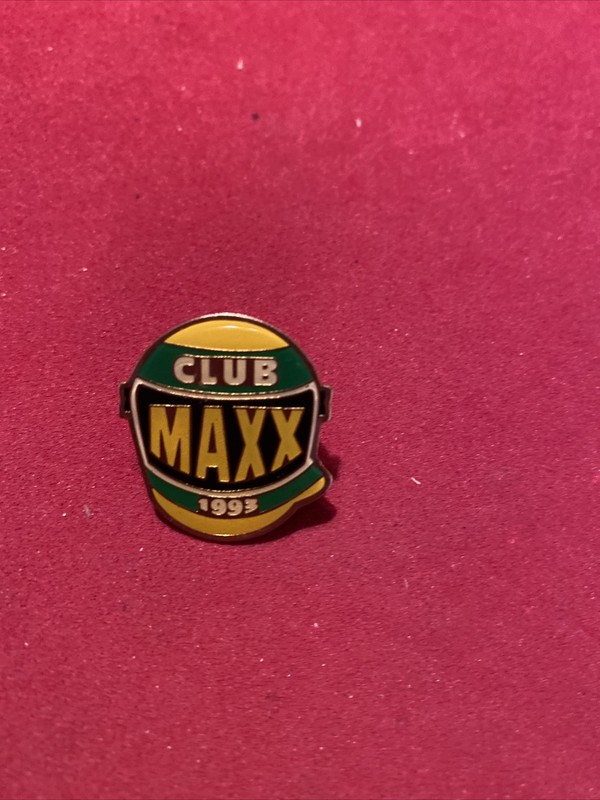 CLUB MAXX 1993 PIN