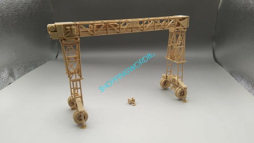 AMUSING HOBBY 35A030 SD.KFZ.184 FERDINAND & 16T STRABOKRAN FULL INTERIOR 1/35 - Picture 8 of 11