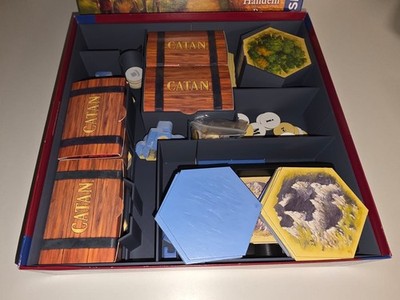 Catan + Catan Seefahrer Organisierer alles in einer Box
