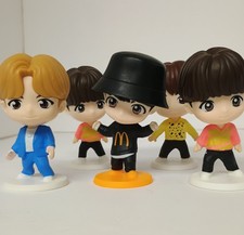 McDonald's Tiny Tan BTS 2025 Throwback Edition Happy Meal Toy Set of 5