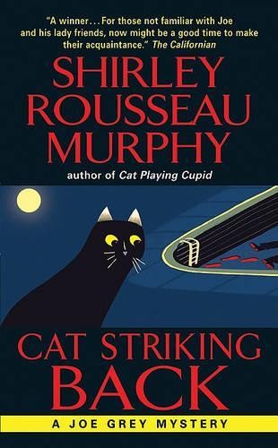 Cat Striking Back by Shirley Rousseau Murphy - 9780061124006