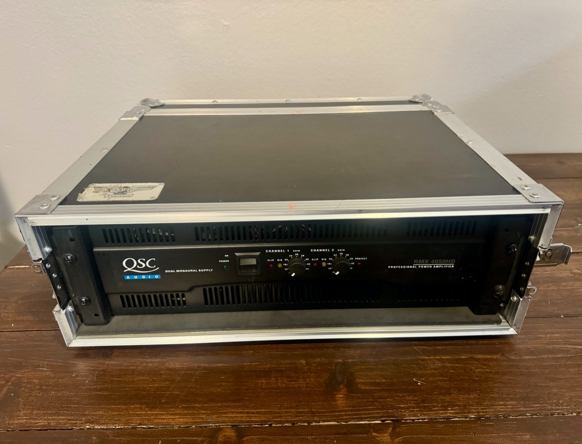 QSC RMX 4050HD Audio Amplifier With Rack Mount Road Case | eBay