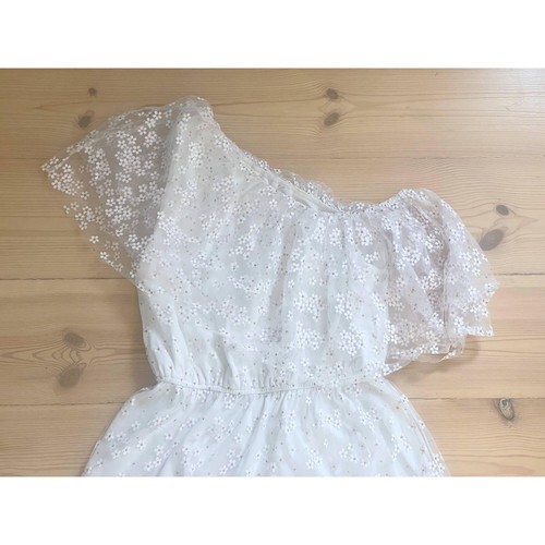 Mini Vestido de Tul Floral Blanco Un Hombro, Vestido de Fiesta de Verano Femenino, Talla M - Imagen 6 de 10