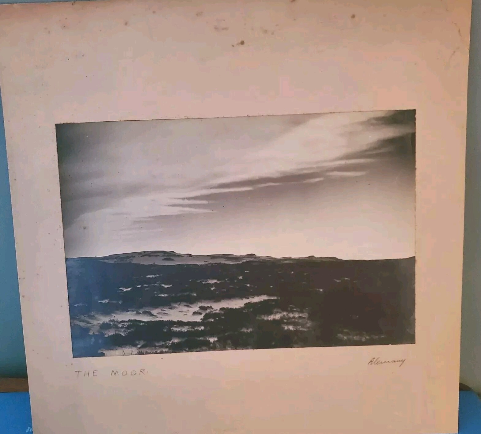 Picture 1 of 5