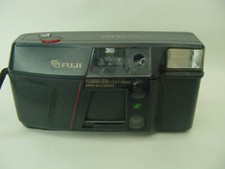 FUJI DL-150 POINT SHOOT FILM CAMERA