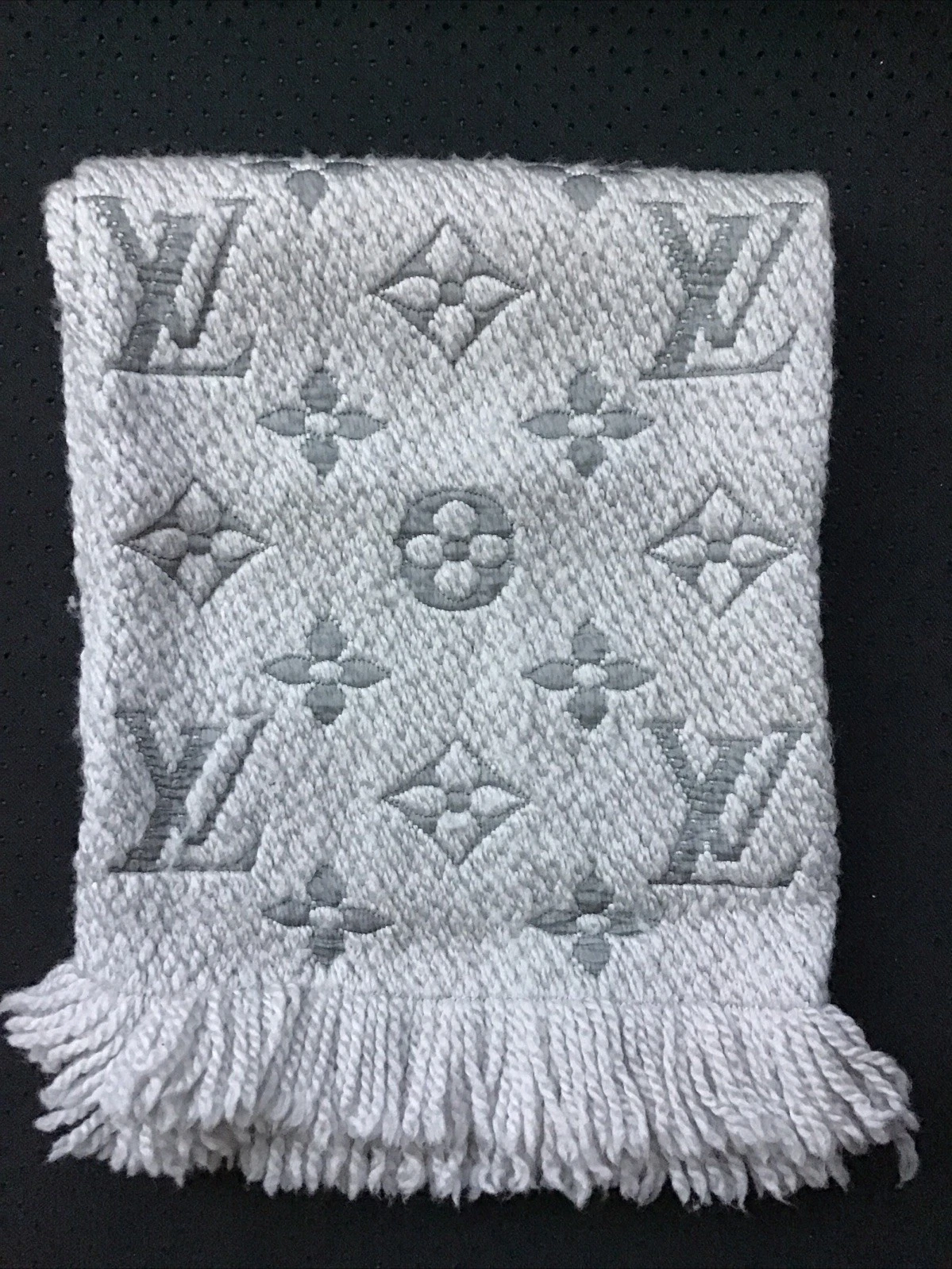 Authentic Louis Vuitton Muffler Scarf Gray Wool Logomania