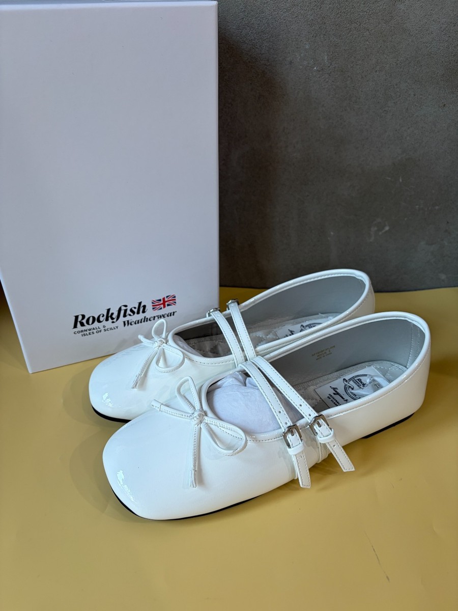Rockfish Weatherwear Square Toe Two Strap Mary Janes Women