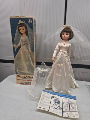 1964 Deluxe Reading 21'' Bonnie Bride Doll W/Moving Stand & Throwing Hand Boxed