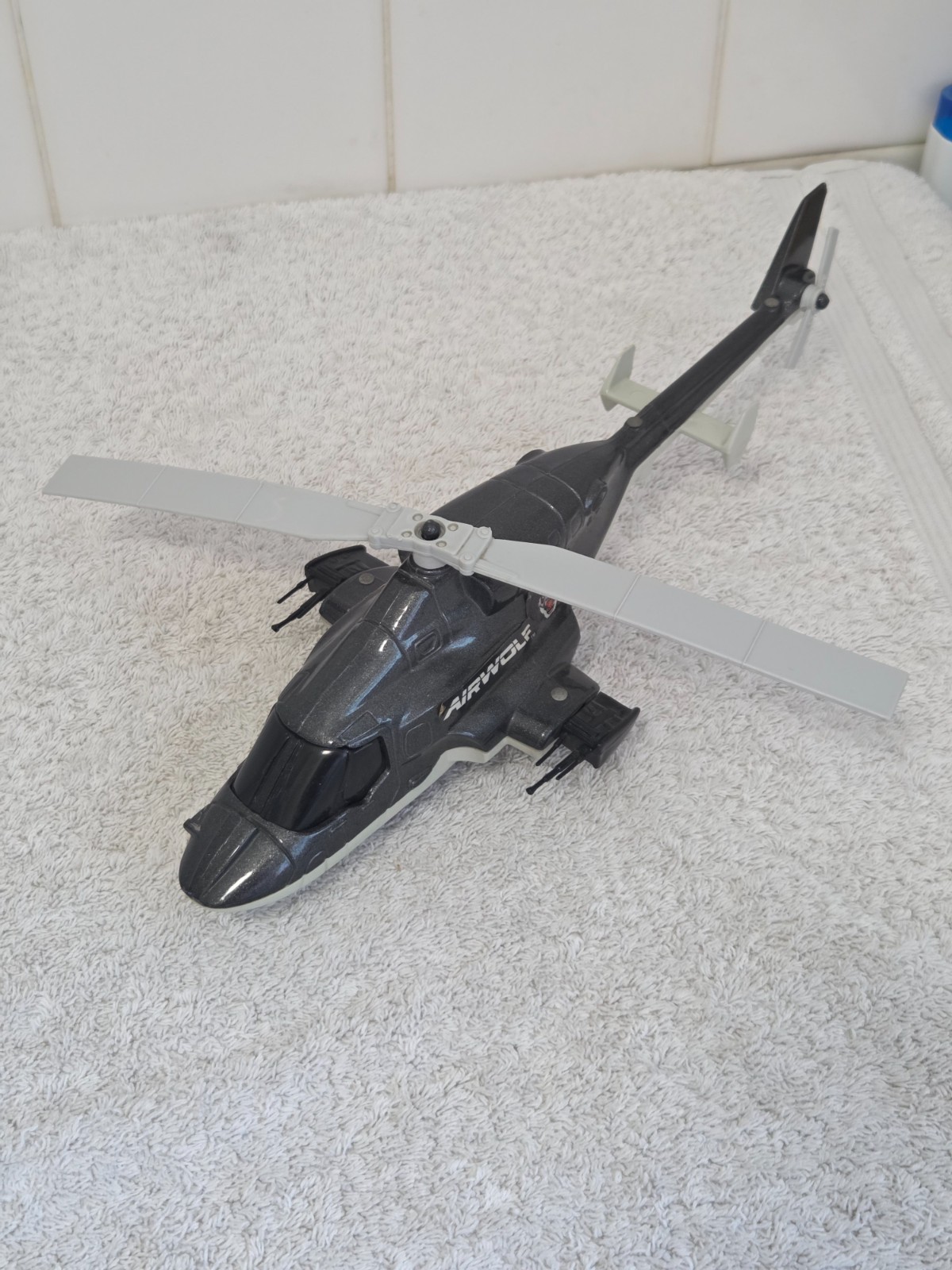 RARE VINTAGE ERTL - 1984 - Large 35cm version - Diecast Airwolf Helicopter - VGC