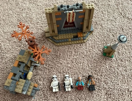 LEGO STAR WARS (75139) takadana battle w/ 4 minifigures AS-IS