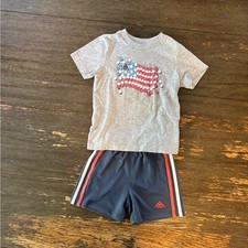 Adidas Kid  s 3T Baseball US Flag Design SST  Matching Vert Striped Shorts, GUC 