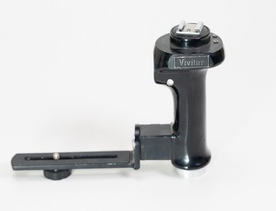 VIVITAR PG-1 LEFT HANDED OFF SET FLASH GRIP WITH BRACKET