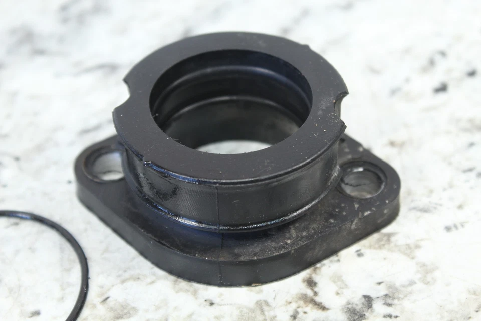 Polaris Indy 550 Voyager 2015 carrocería del acelerador adaptador admisión 3085670, 5416456 Foto 4 de 4